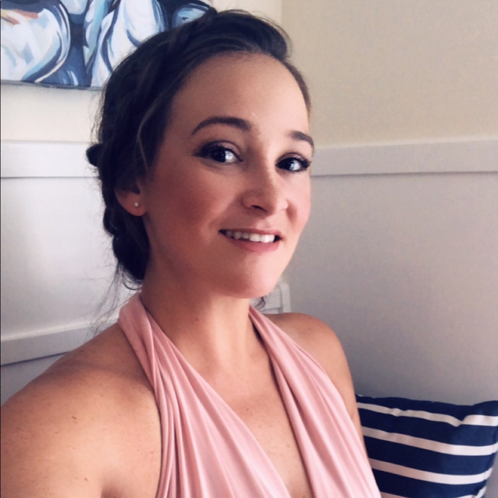 Meet your Posher, Lacey